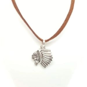 NWOT 20" Indian head necklace on leather cord.